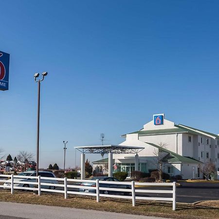 Motel 6-Dale, In Exterior photo